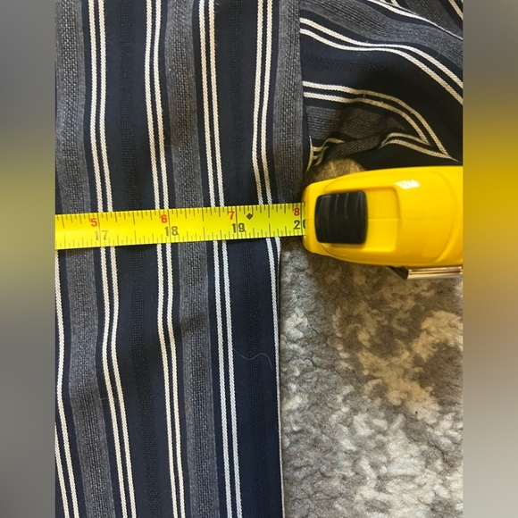 Banana Republic Striped Black and White Women's Top size S (F118) - Picture 7 of 7